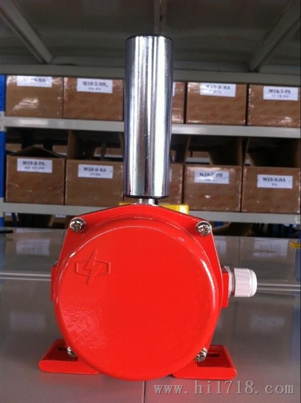 XLLP-1跑偏開關(guān)檢測器 XLLP-1跑偏開關(guān)檢測器