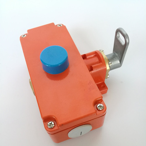 拉線開(kāi)關(guān).jpg 拉線開(kāi)關(guān).jpg