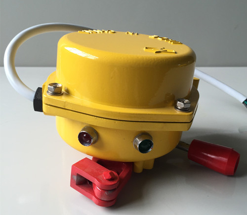 帶指示燈拉繩開關(guān)4.jpg 帶指示燈拉繩開關(guān)4.jpg